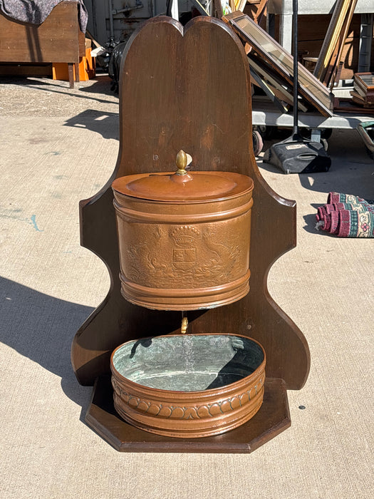 COPPER WALL MOUNTED FRENCH LAVABO
