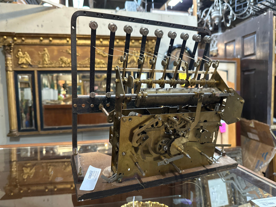 INSIDES OF MUSICAL INSTRUMENT