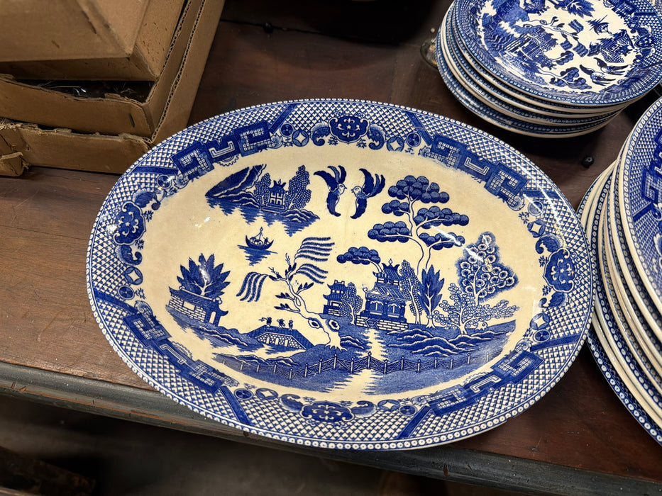 AS FOUND BLUE WILLOW VEGETABLE BOWL (JAPAN BLACK LABEL)