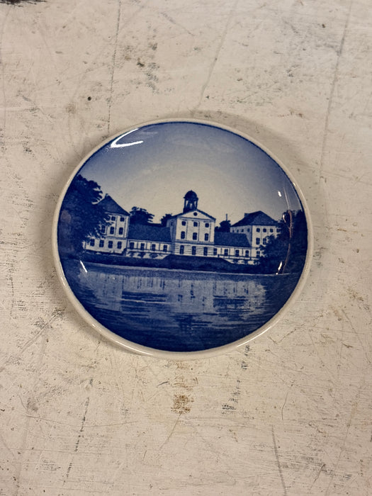 ROYAL COPENHAGEN GRÅSTEN PALACE BUTTER PAT