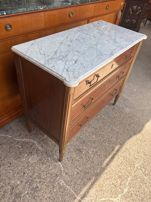 LOUIS XVI MAHOGANY WHITE MARBLE TOP CHEST