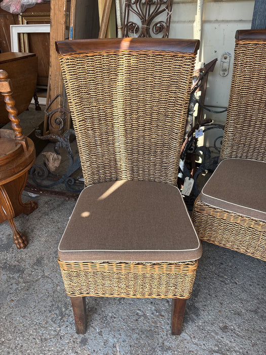 SET OF 6 LLOYD LOOM RUSH SEAT CHAIRS WITH WOOD BACK