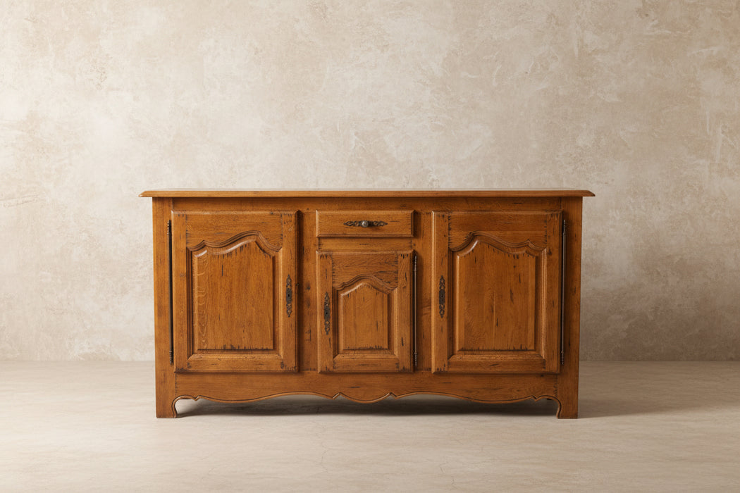RUSTIC OAK SERVER WITH BARREL HINGES