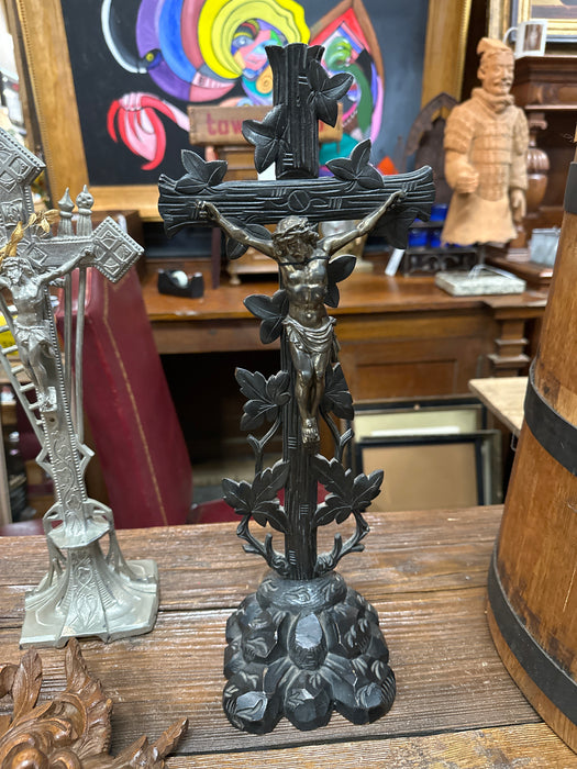 BLACK FOREST WOOD CARVED CRUCIFIX