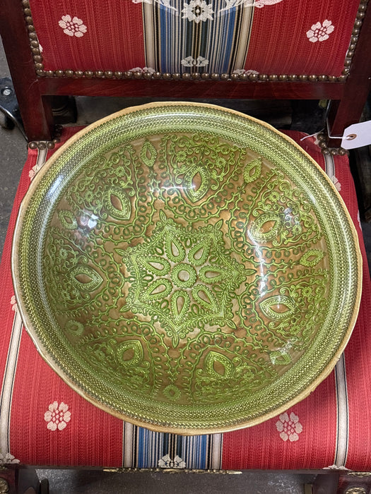GREEN AND GOLD GLASS BOWL