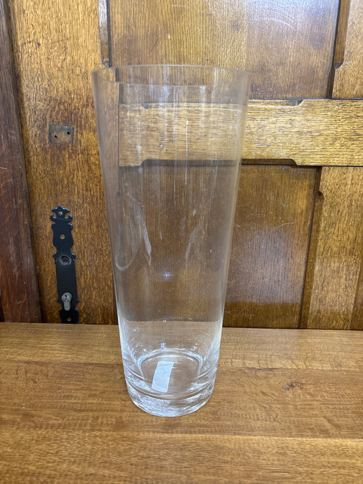 LARGE CRUSTAL FLARED VASE