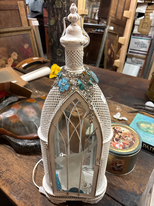 WHITE GOTHIC TIN VITRINE WITH BIRD