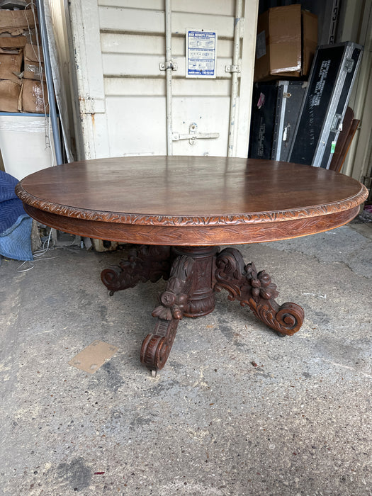 LOVELY LOUIS XIII OAK PEDESTAL TABLE AS FOUND