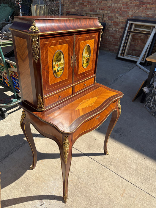 FRENCH LADIES DESK WITH ORMOLU AND PAINTED SIGNED SCENES