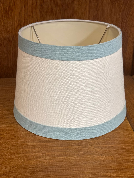 SMALL BLUE AND WHITE SHADE
