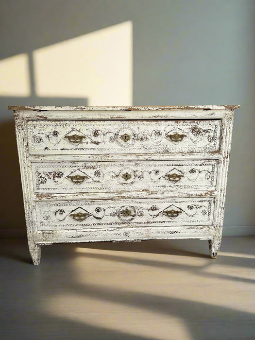 LOUIS XVI STYLE WHILE DISTRESSES PAINTED OAK 3 DRAWER CHEST