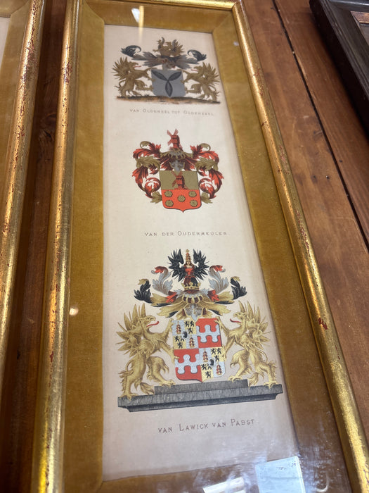 PAIR OF GOLD FRAMED ROYAL CRESTS