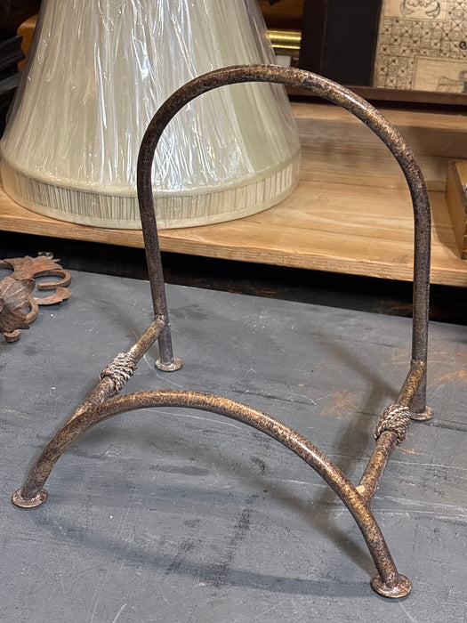 LARGE CRACKLED PLATE RACK