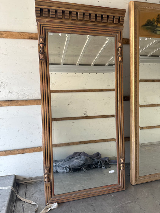 GILT FRAMED BEVELED MIRROR