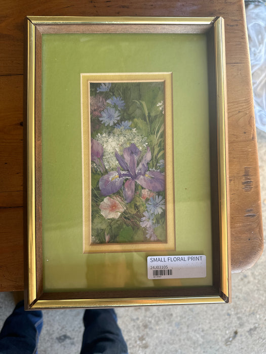 SMALL FLORAL PRINT