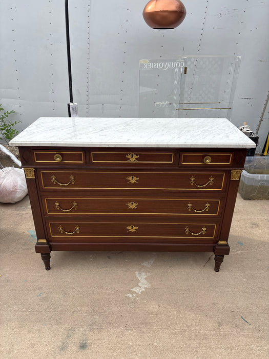 LARGE LOUIS XVI WHITE MARBLE TOP 6 DRAWER MAHOGANY CHEST WITH FANCY BAIL PULLS AND BRASS TRIM