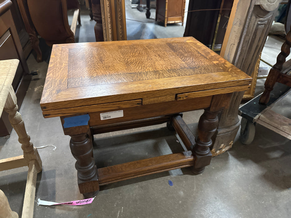 MINI OAK DRAW LEAF TABLE