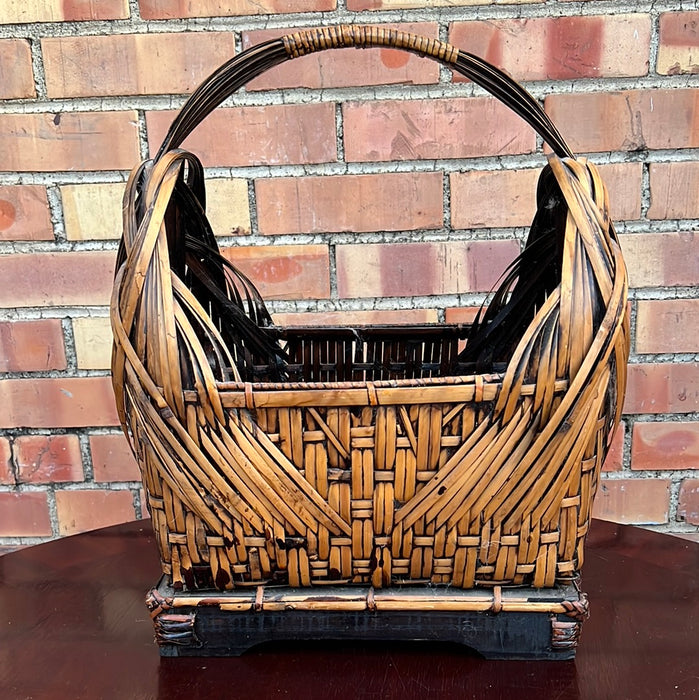 OBLONG BASKET WITH HANDLES