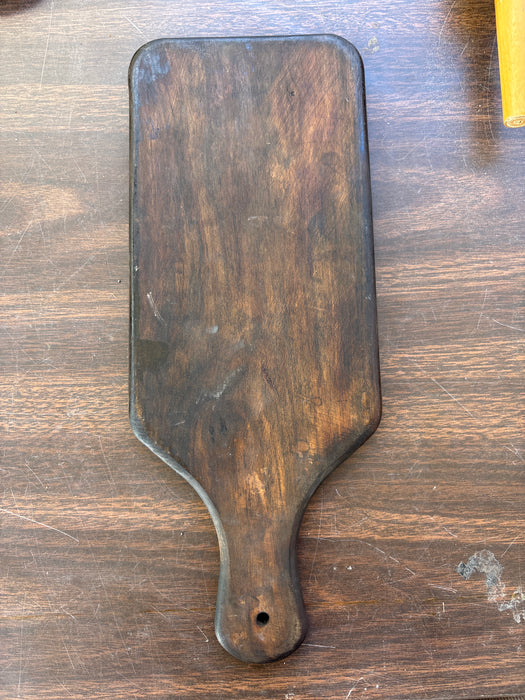 TINY WOOD CUTTING BOARD
