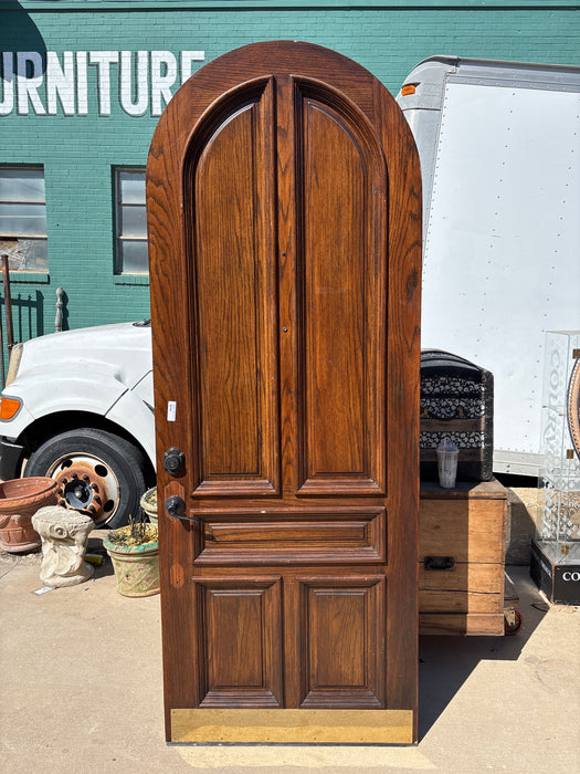 ARCHED OAK DOOR