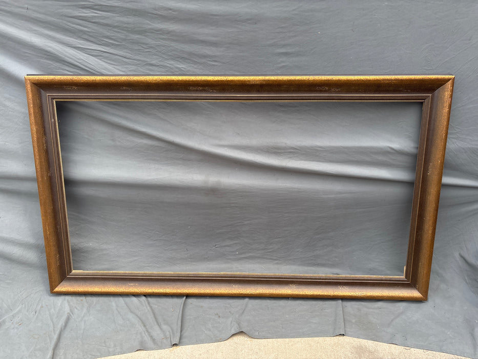 EXTRA LARGE MOTTLED GOLD FRAME