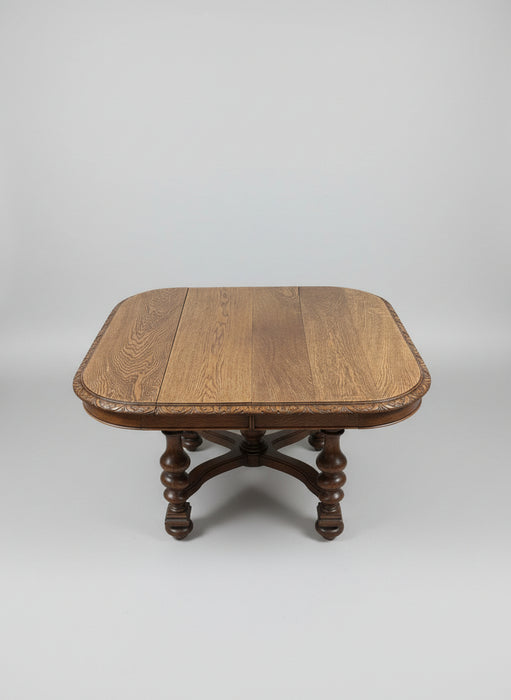 SMALL OAK BARLEY TWIST HENRI II BREAKFAST TABLE