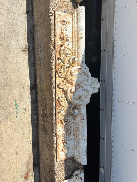 CAST IRON PEDIMENT