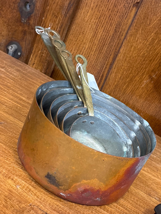 LIGHT WEIGHT FRENCH COPPER CLAD GRADUATED SIZE SAUCE PAN