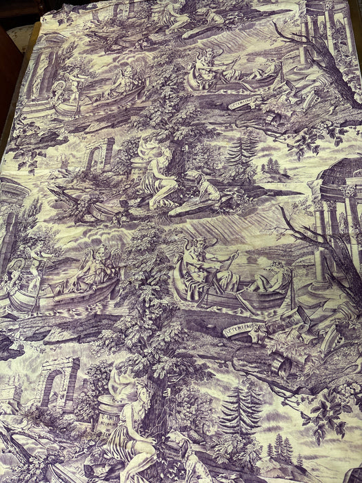LONG PURPLE AND WHITE TOILE FABRIC