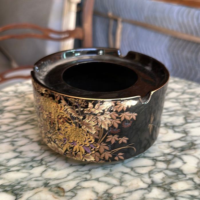 SMALL JAPANESE BLACK AND GOLD FLORAL ASHTRAY