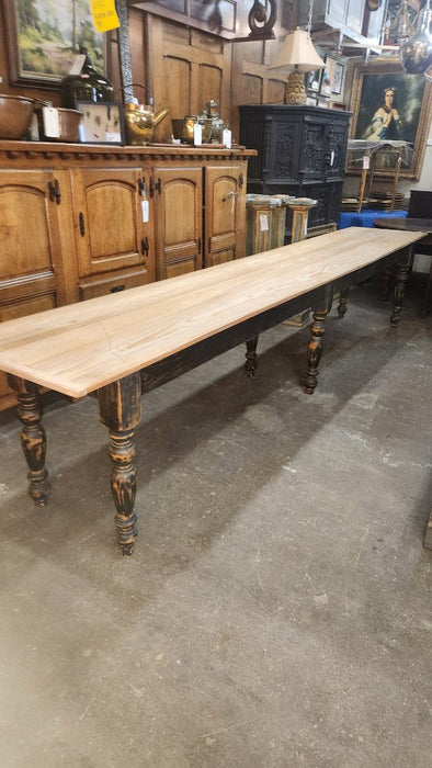 LONGEST PINE MERCANTILE STYLE TABLE