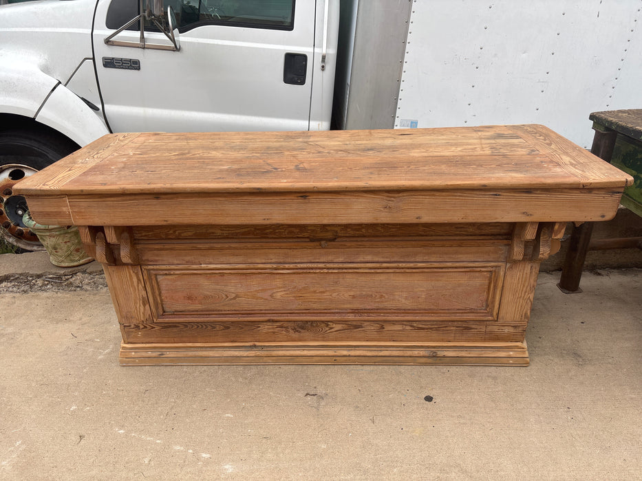 RAW PINE SHOP COUNTER