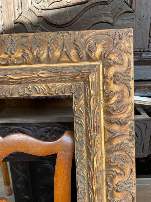 GOLD FANCY FRAME
