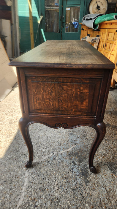 SHALLOW OAK COUNTRY FRENCH VANITY WITH MIRROR