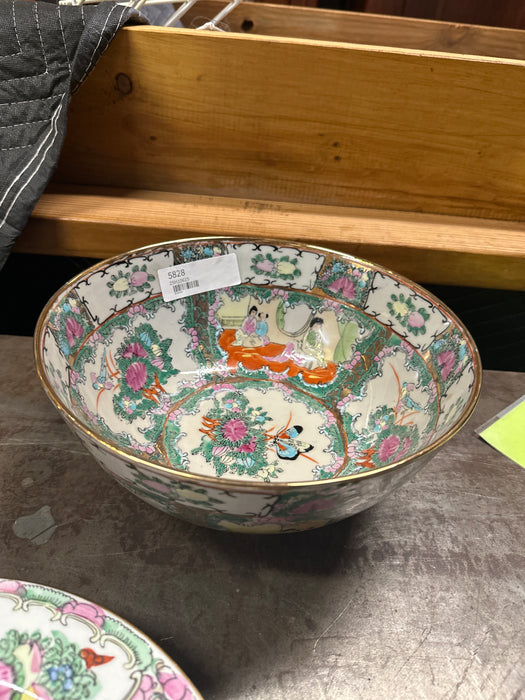 ROSE MEDALLION LARGE BOWL(NOT FOOD SAFE)
