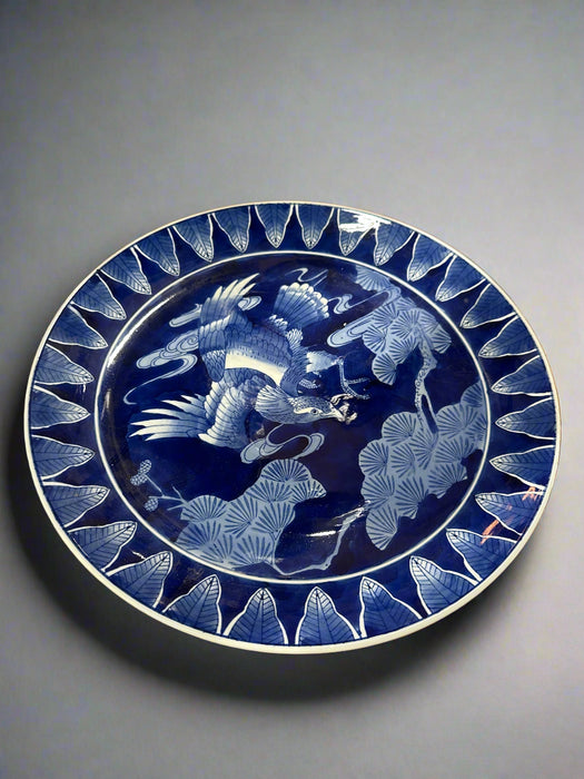 LARGE BLUE AND WHITE BIRD CHARGER
