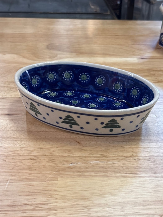SMALL OVAL DISH POLISH WITH PINE TREES BOLESLAWIC