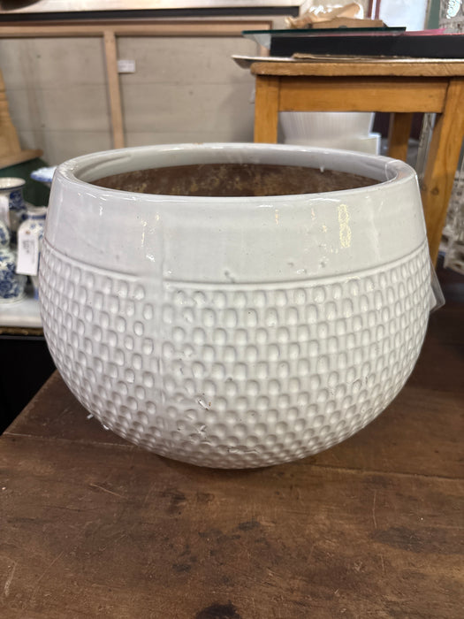 WHITE TERRACOTTA POT