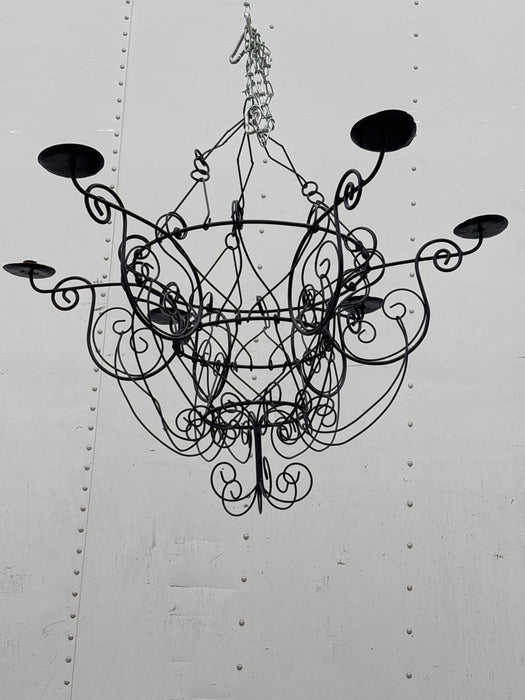 BASKET STYLE ITALIAN CHANDELIER