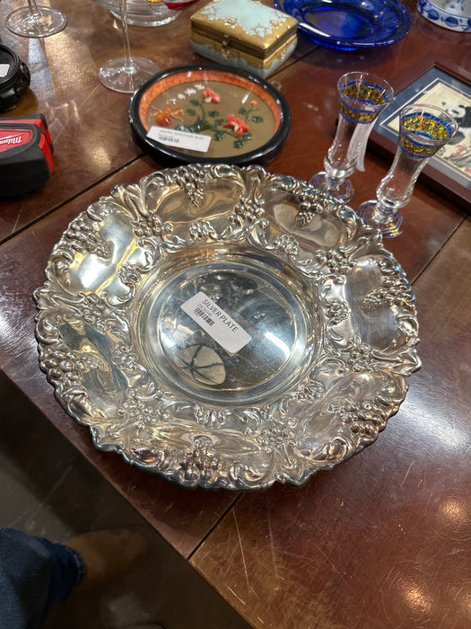 EMBOSSED SILVER PLATE DISH