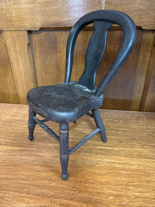SMALL BLACK DOLL CHAIR