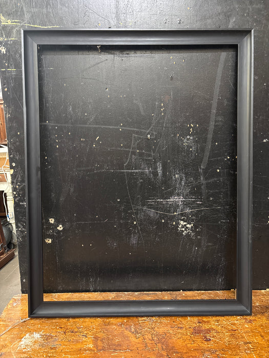 LARGE THIN FLARED FRAME