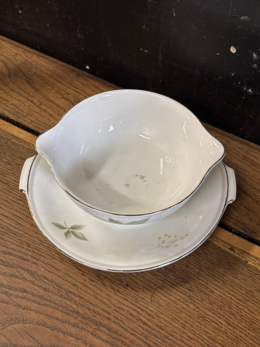 ROYAL BAY RUTH GRAVY BOAT