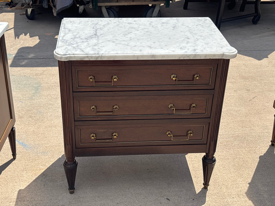 SMALL LOUIS XVI DOVETAILED 3 DRAWER WHITE MARBLE TOP CHEST WITH BALE PULLS
