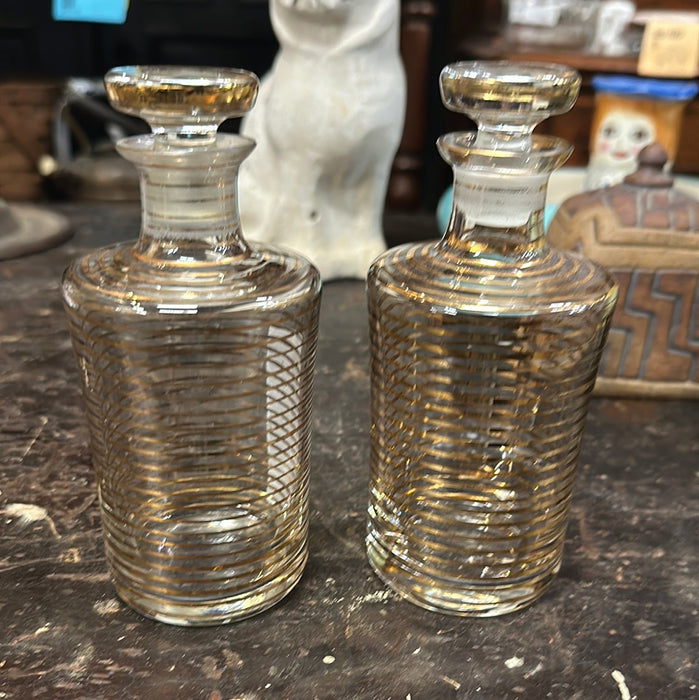 PAIR OF GOLD BAND BOTTLES WITH STOPPERS