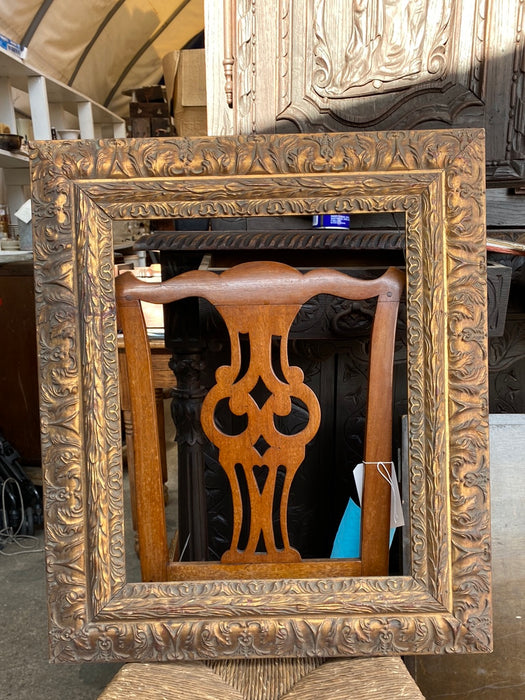 GOLD FANCY FRAME