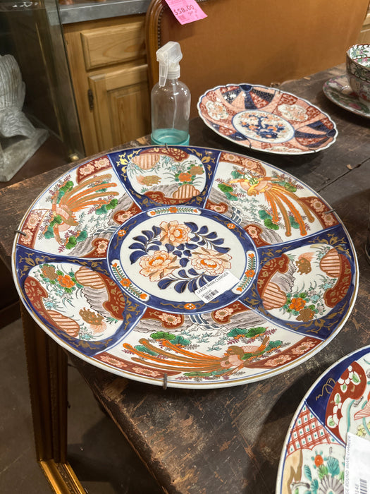 LARGE IMARI CHARGER