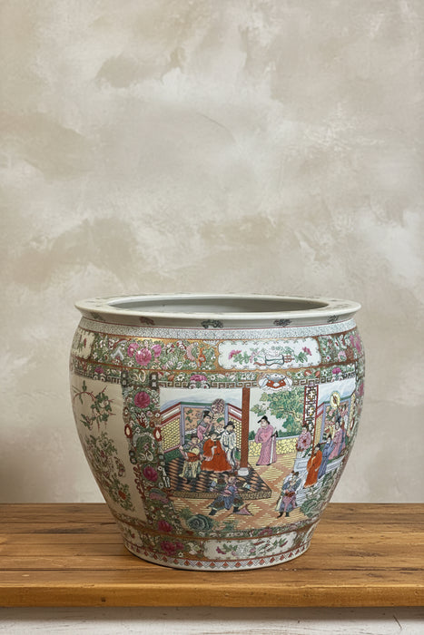 ROSE FAMILLE FISH BOWL PLANTER