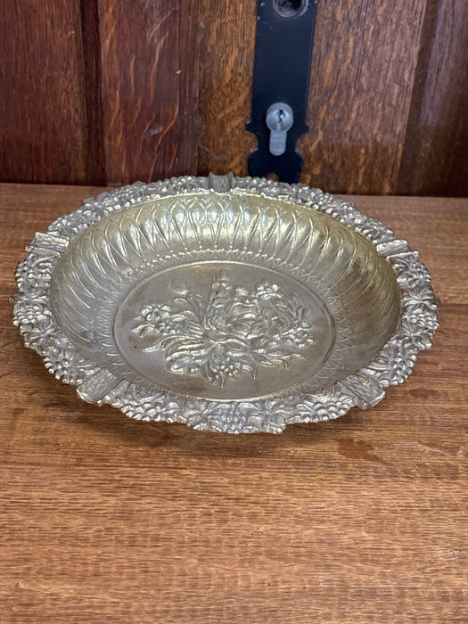 BRASS ORNATE ASHTRAY