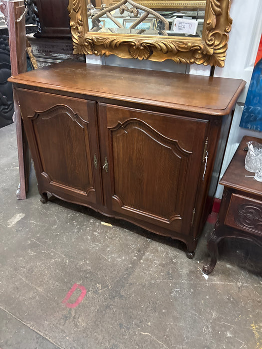 COUNTRY FRENCH 2 DOOR OAK SERVRR